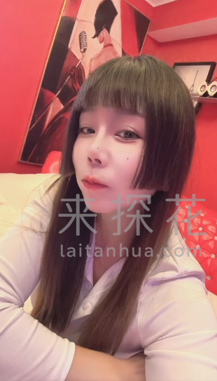 江苏无锡熟女香香房间很干净温馨的香味